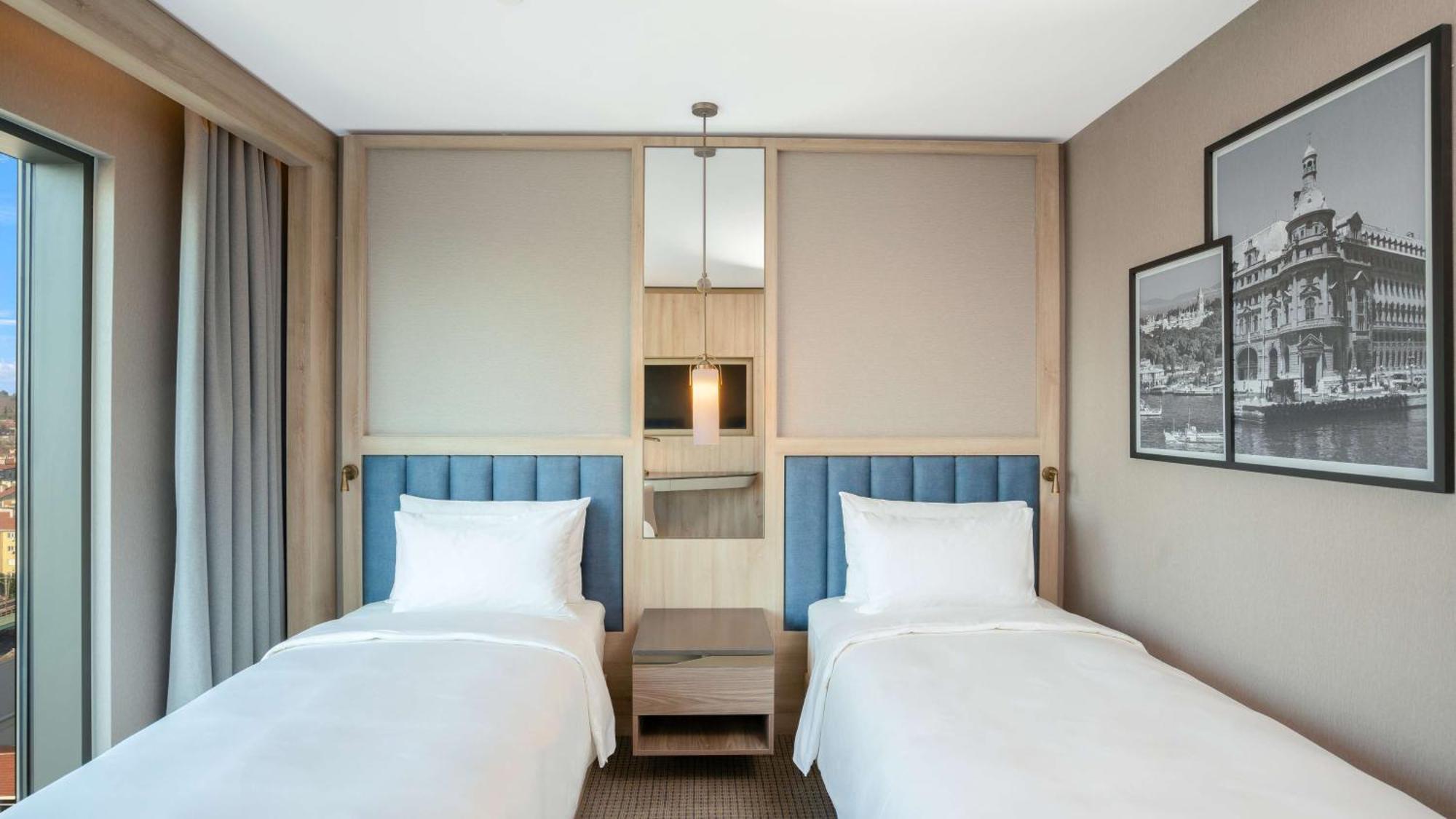 Radisson Hotel Istanbul Merter Exterior photo